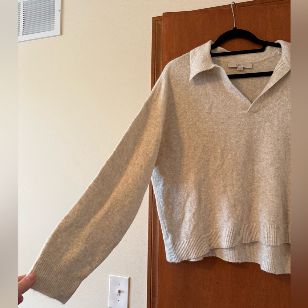 Loft oatmeal sweater - Picture 2 of 5